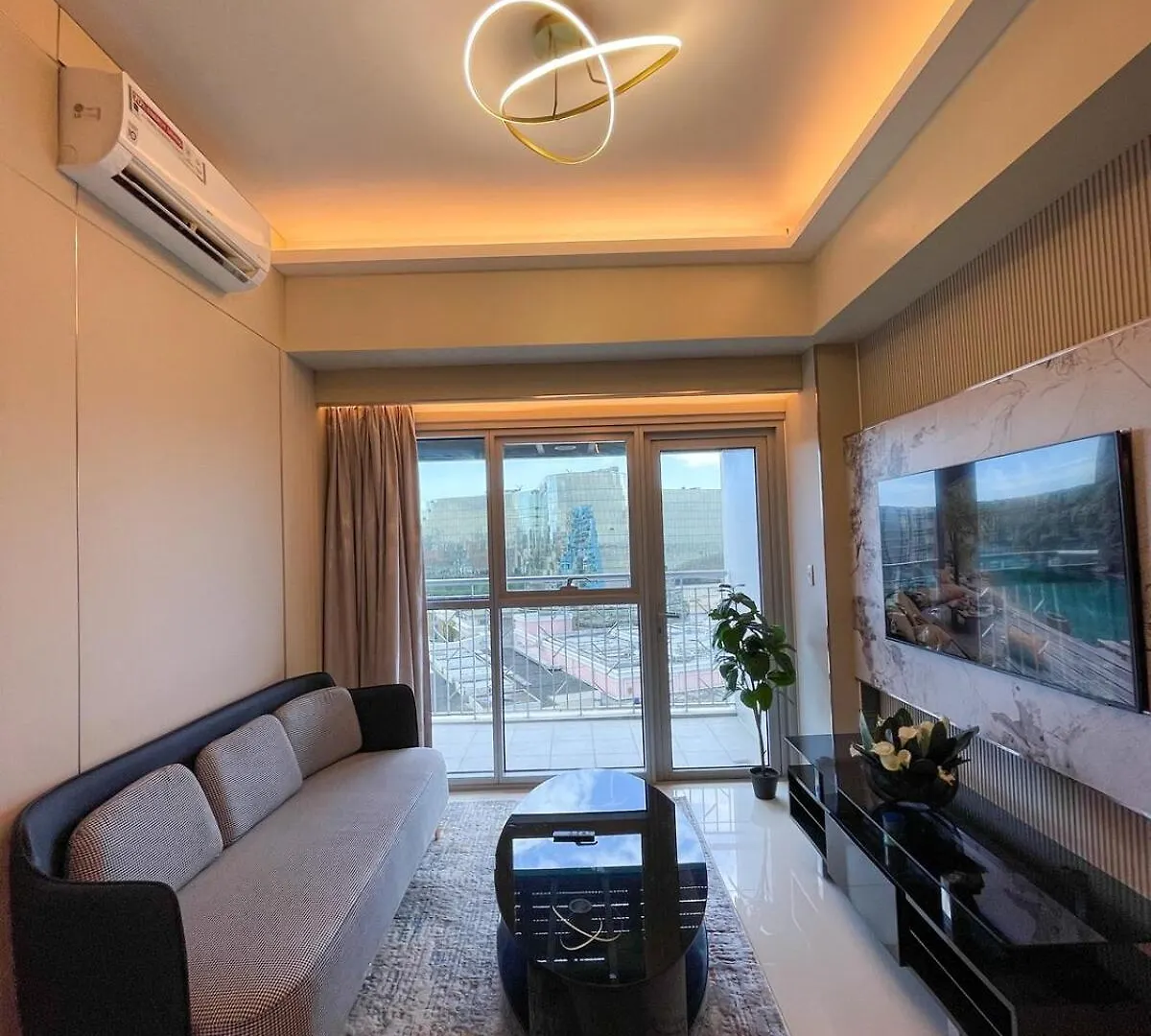 Luxury 1Br Across Okada, Solaire Apartment Manila 0*,
