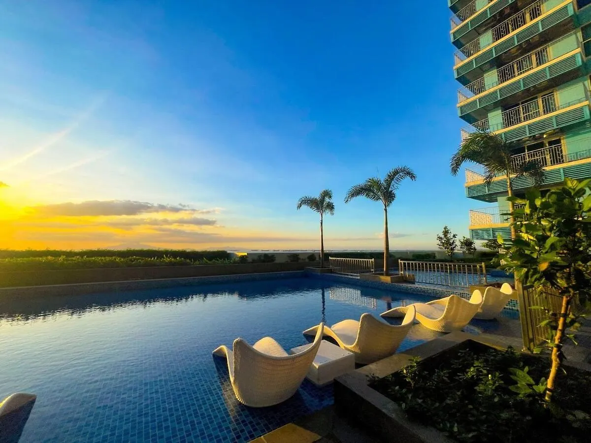 Luxury 1Br Across Okada, Solaire Apartment Manila