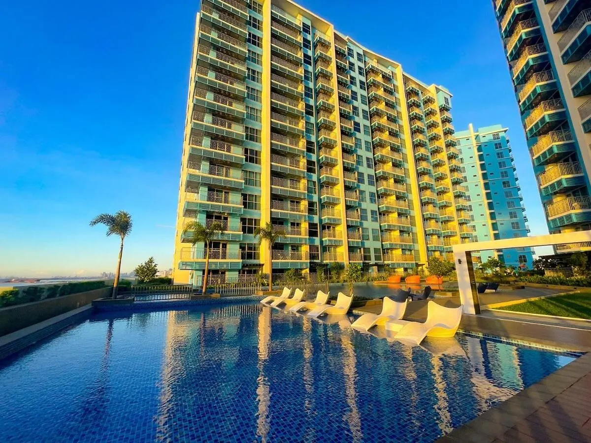 Luxury 1Br Across Okada, Solaire Apartment Manila