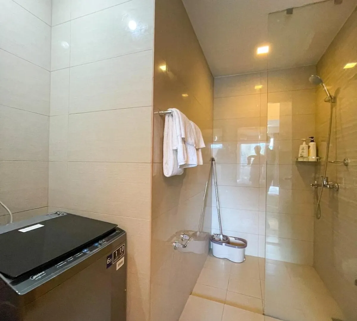 Luxury 1Br Across Okada, Solaire Apartment Manila