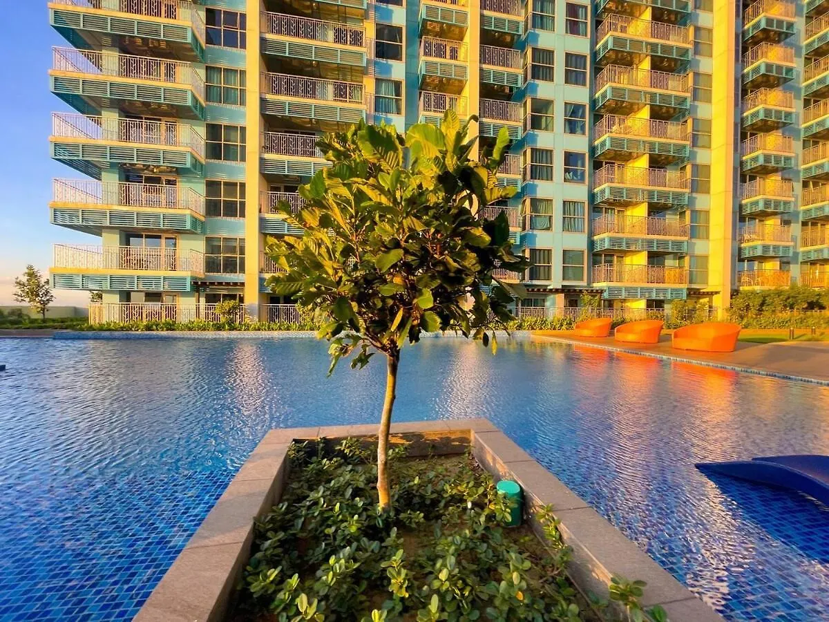 Luxury 1Br Across Okada, Solaire Apartment Manila