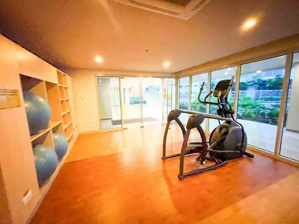 Luxury 1Br Across Okada, Solaire Apartment Manila 0*,  Philippines